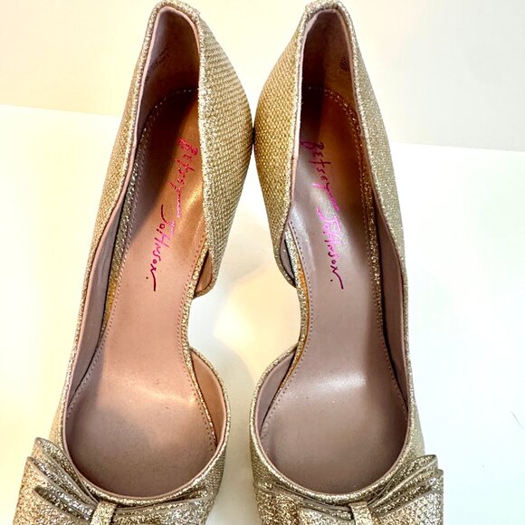 Betsey Johnson - NWOT Prince d'Orsay Bow Pumps- sz. 8 - Picture 7 of 8